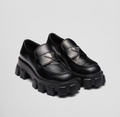 Shoes Monolith